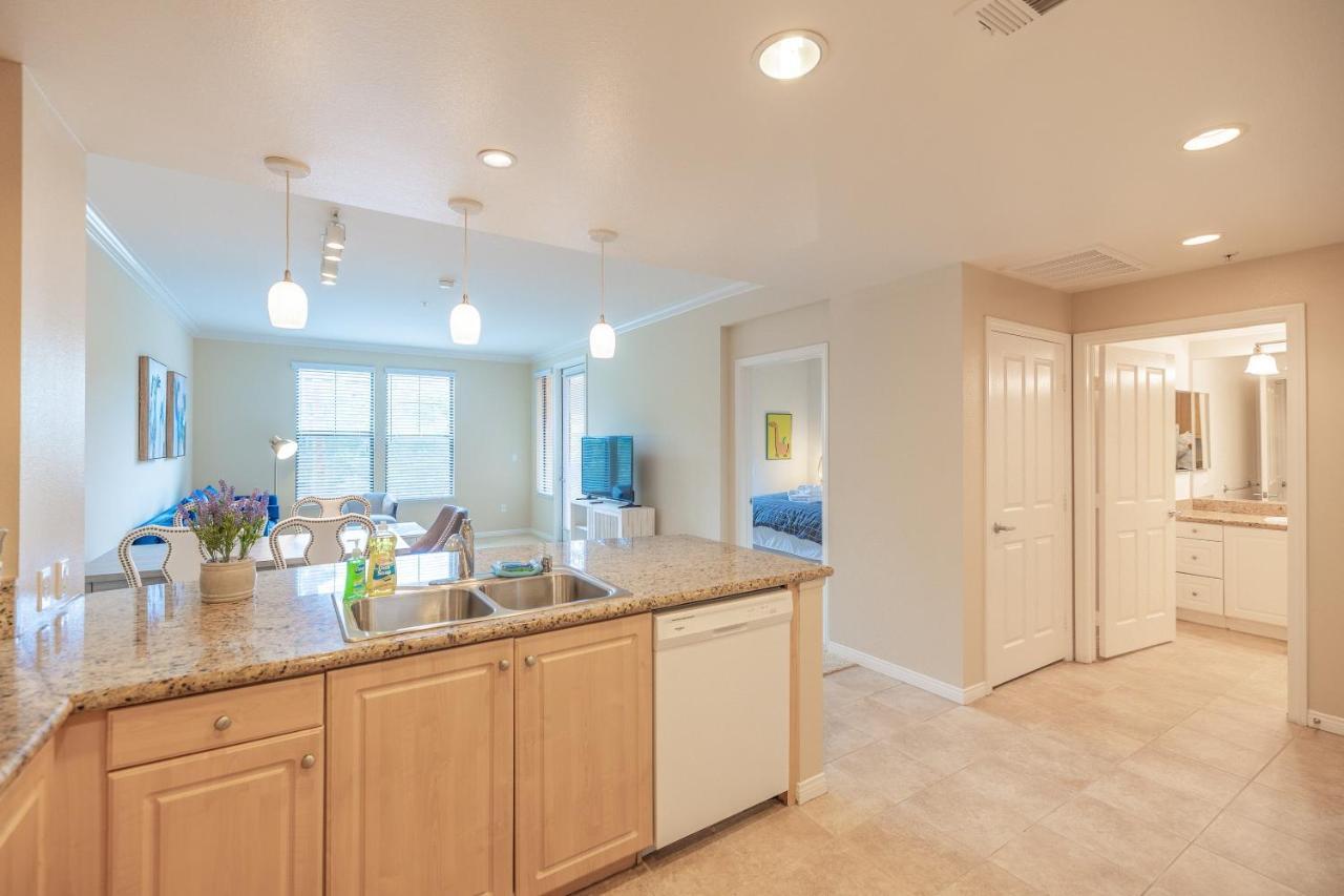 Luxury Irvine Spectrum 2 Bedrooms 2 Bathrooms Kitchen Pool Apartment Exterior photo